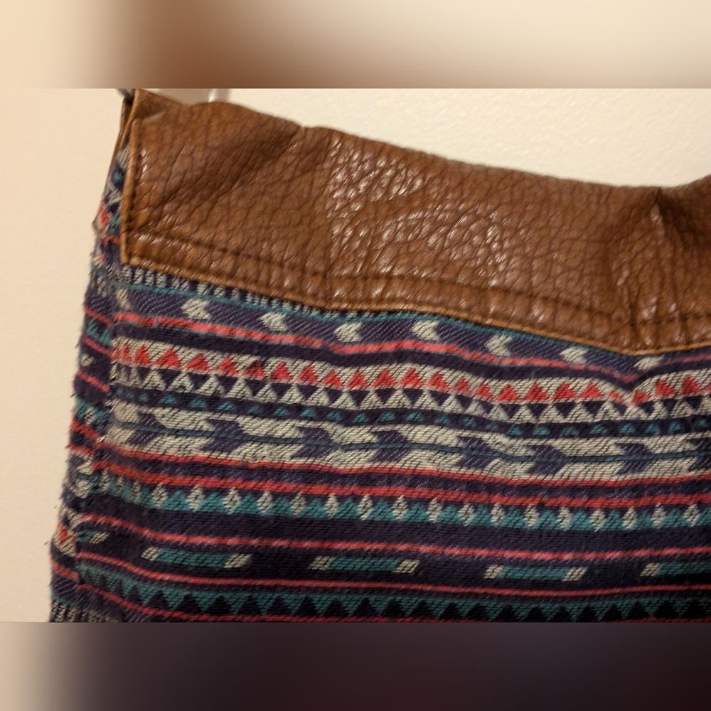 AEROPOSTALE Embroidery Fabric Arrow Design Crossbody Bag Y2K Southwest - Picture 5 of 11